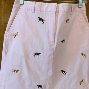 - Women’s cotton pink skirt. Larry Levines